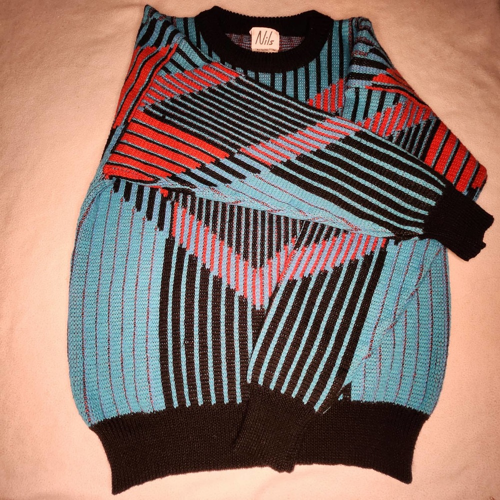 Vintage Multicolor Crewneck Sweater. Size Medium.